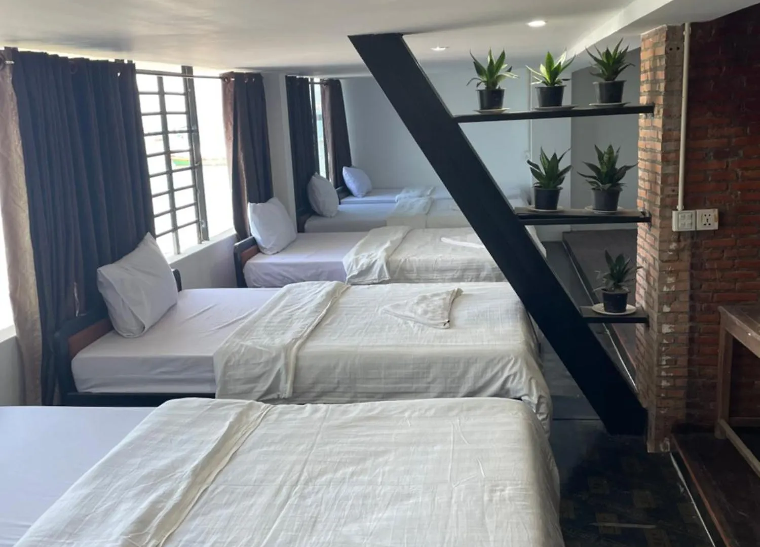 The Ream Beach Hostel Phsar Ream
